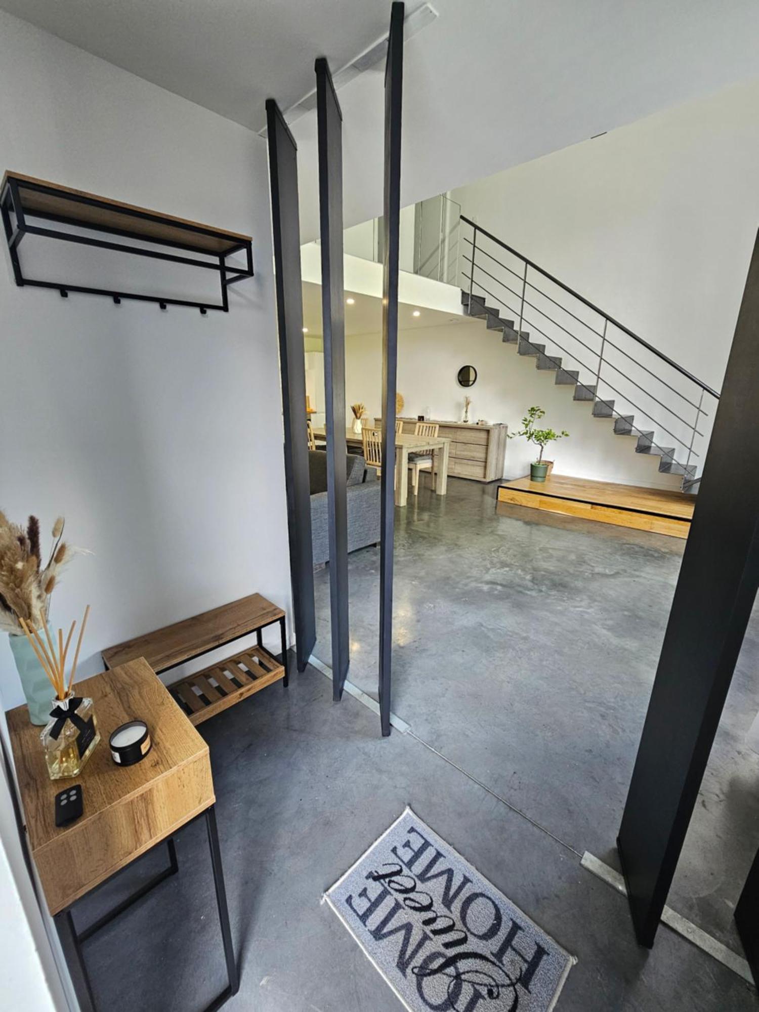 *Le Hangar Du Paradis * Lestrem ภายนอก รูปภาพ
